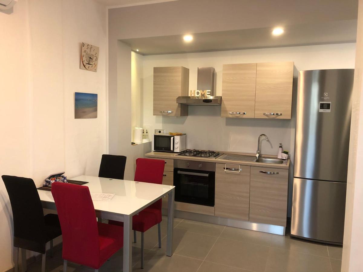 Ferienwohnung Dea Del Salento Lecce Exterior foto