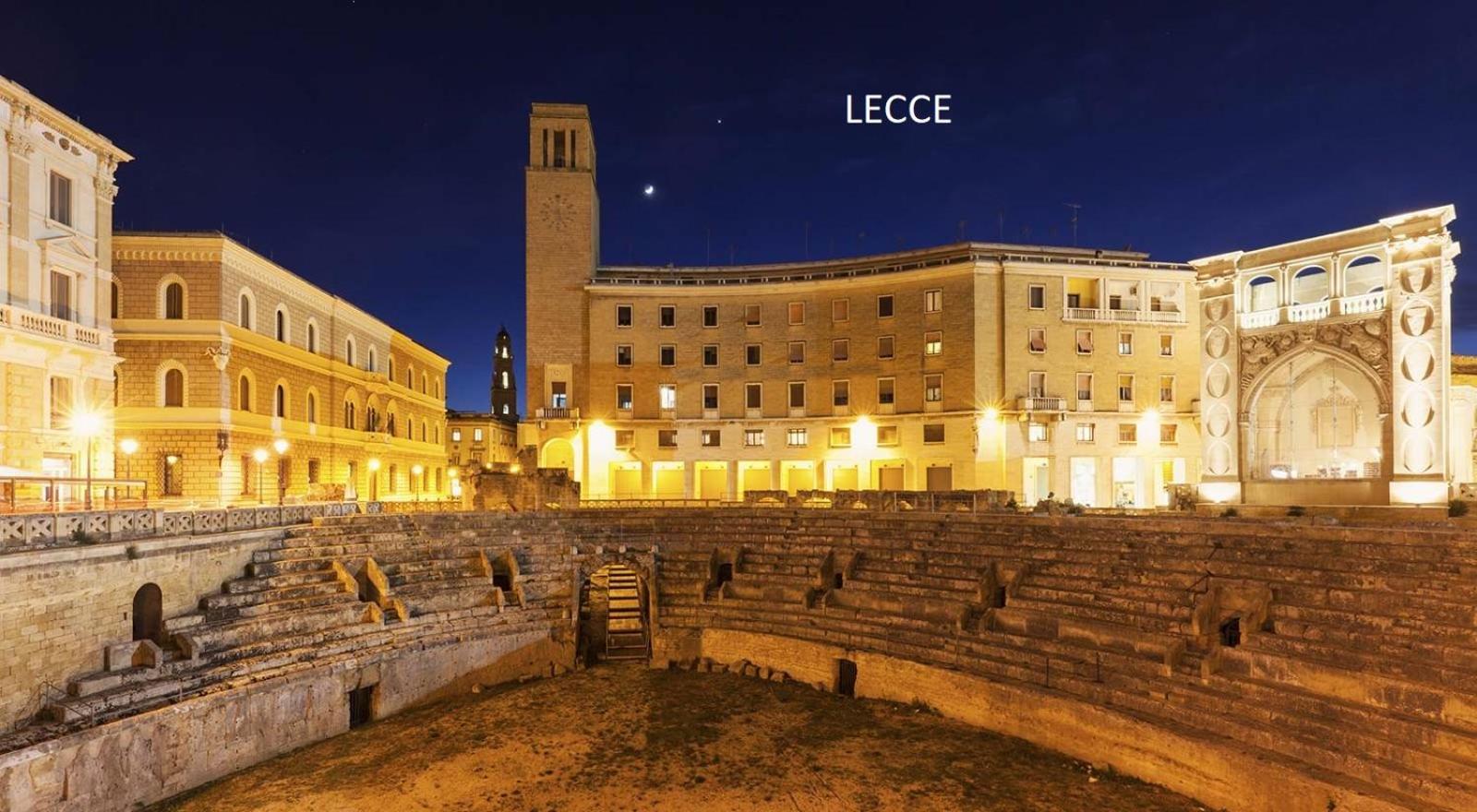 Ferienwohnung Dea Del Salento Lecce Exterior foto